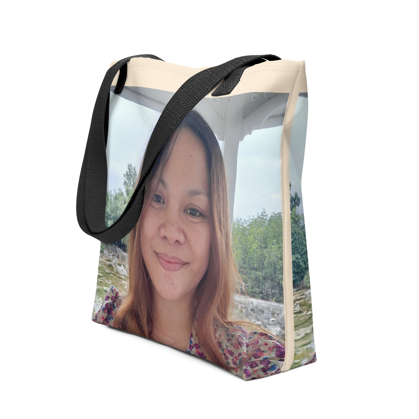 Tote bag